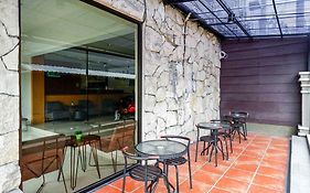 Sans Hotel Ekkon Yogyakarta